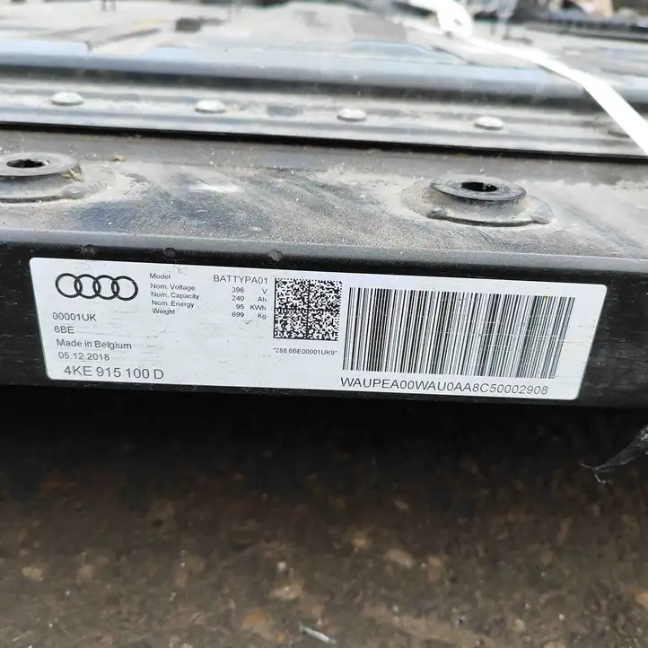 Audi e-tron (2018 - ) 4KE915100D Аккумулятор гибридного / электрического автомобиля — фото 5