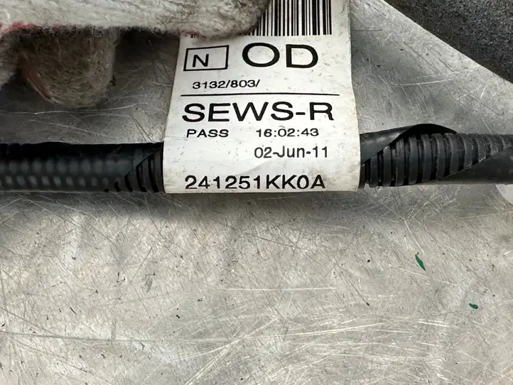Nissan Juke I F15 (2010 - 2018) 2X12CFLS Замок передней двери — фото 2