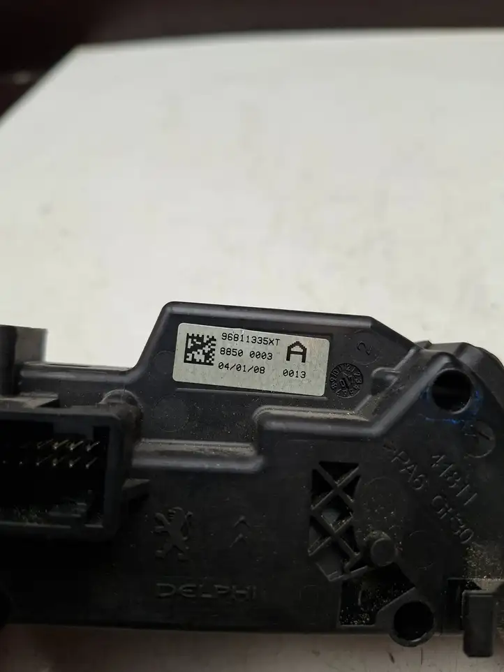 Citroen C4 I Picasso (2006 - 2013) 96811335XT Датчик угла поворота руля — фото 4