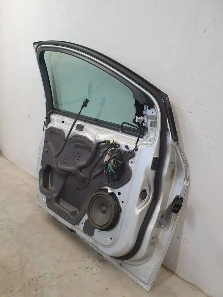 Ford Focus (2011 - 2015) Дверь — фото 5