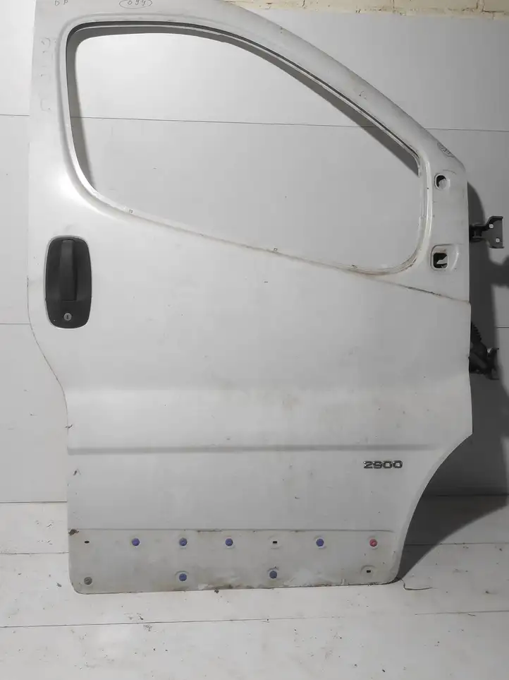 Opel Vivaro (2006 - 2014) Дверь — фото 1