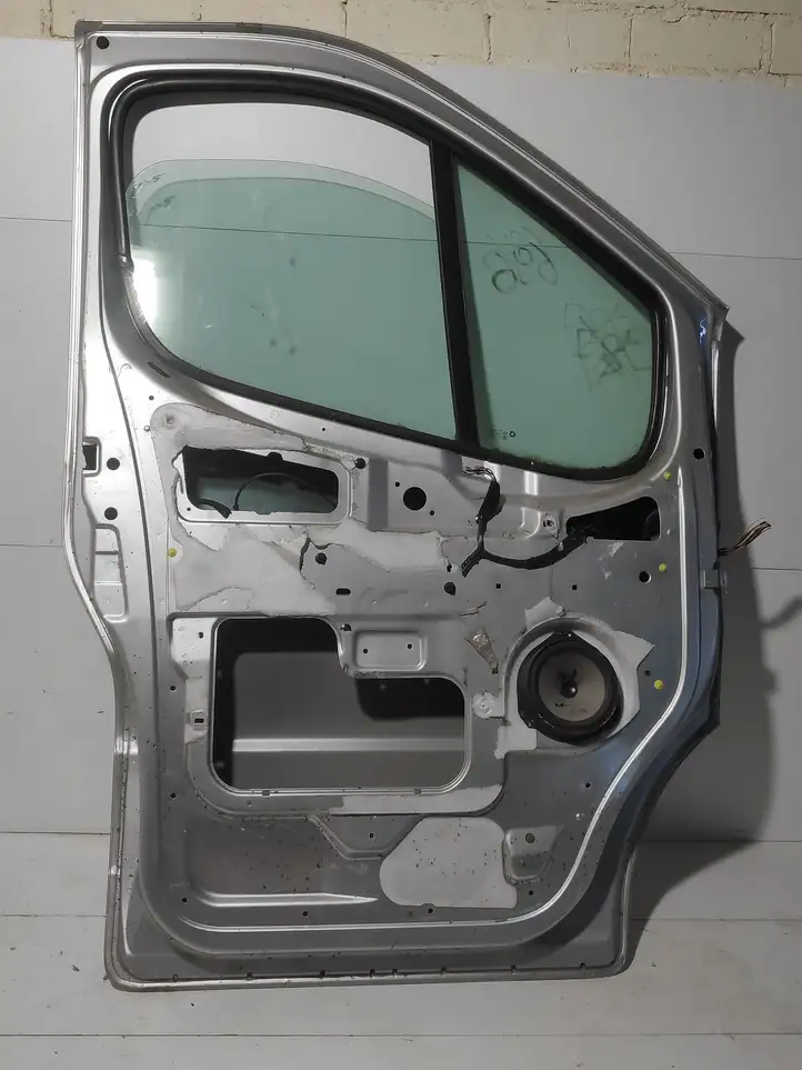 Renault Trafic II (X83) (2002 - 2014) Дверь — фото 2