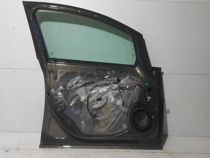 Opel Astra J (2009 - 2012) Дверь — фото 2