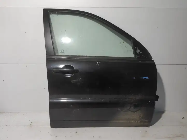 Kia Sportage (2004 - 2008) Дверь — фото 1