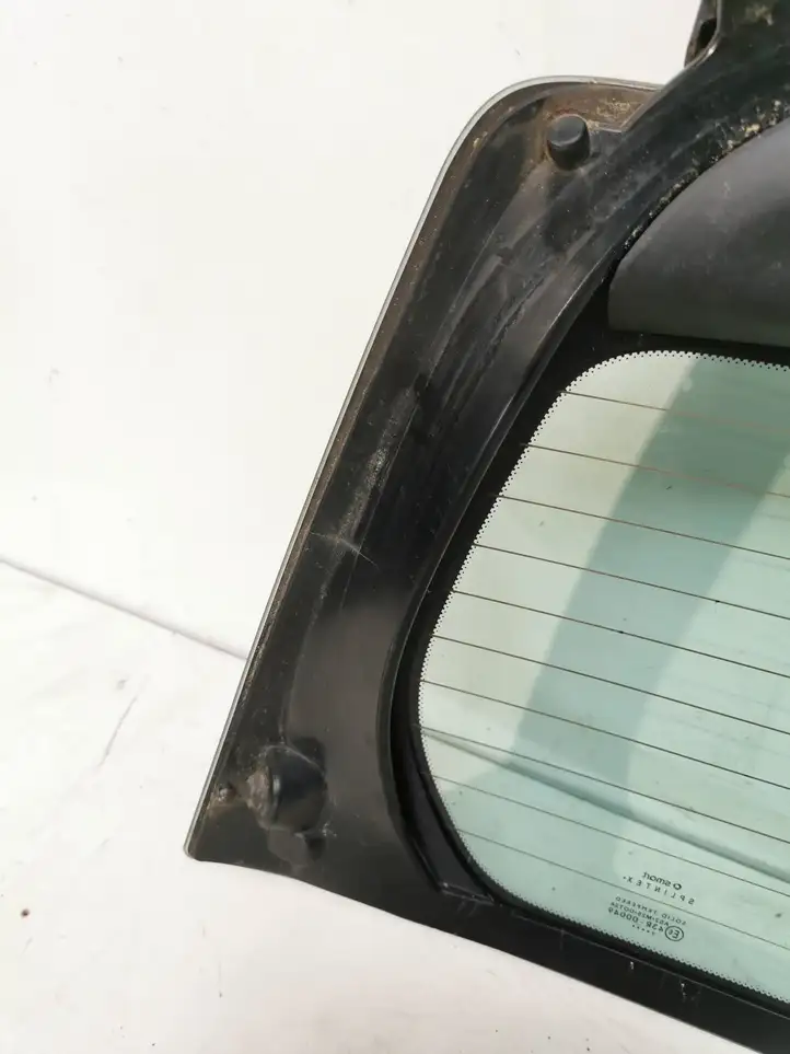 Smart ForTwo I (2000 - 2007) Открывающееся стекло крышки багажника — фото 8