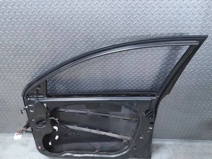 Kia Ceed (2010 - 2012) QA1024757 Дверь — фото 8