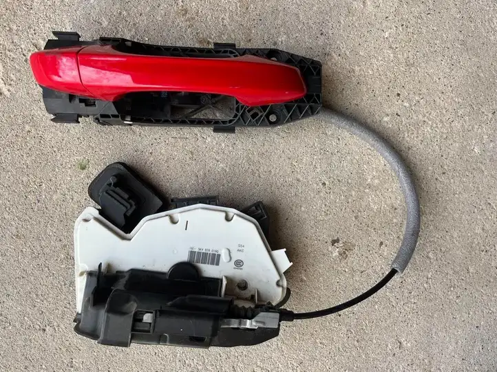 Seat Leon (5F) (2012 - 2019) 5N0839885H Наружная ручка двери — фото 1