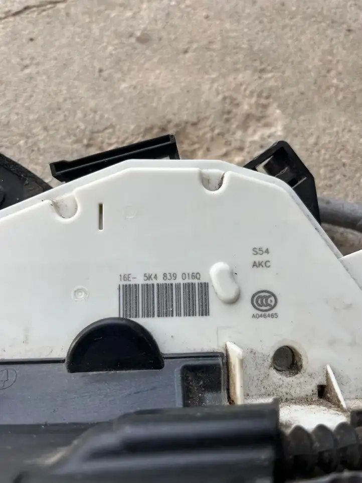 Seat Leon (5F) (2012 - 2019) 5N0839885H Наружная ручка двери — фото 3