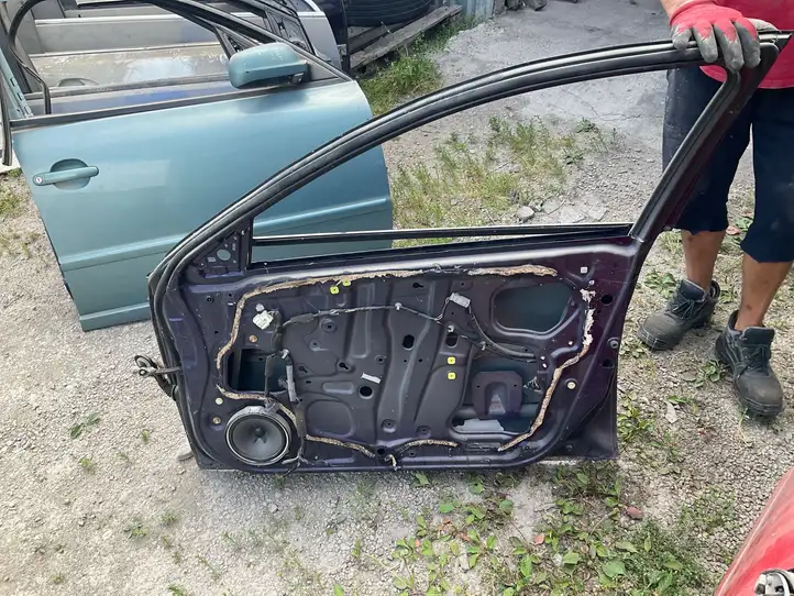 Honda Accord (2003 - 2007) Дверь — фото 3