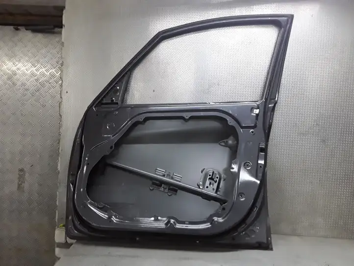 Kia Venga (2014 - 2016) Дверь — фото 2
