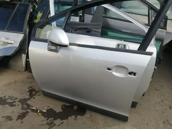 Citroen C4 (2008 - 2011) Дверь — фото 1