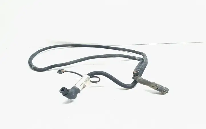 BMW X5 E70 (2006 - 2013) 7205045 Прочие детали системы AdBlue — фото 1