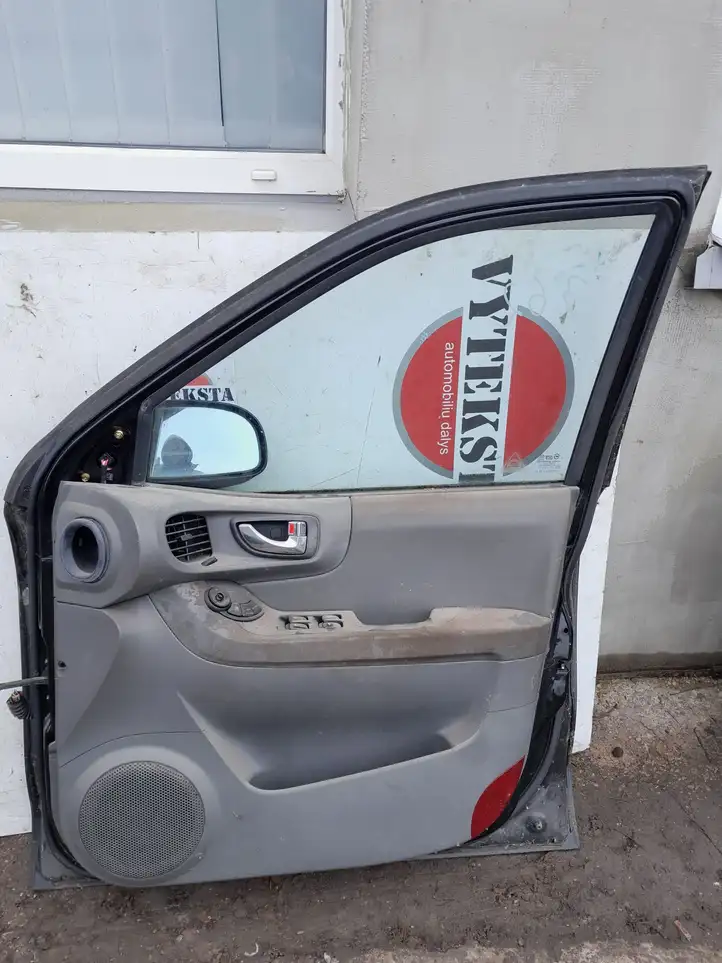 Hyundai Santa Fe (2000 - 2005) Дверь — фото 2