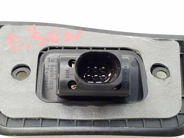 Volkswagen Transporter - Caravelle T5 (2003 - 2009) 7H0907496A Контакт двери — фото 3
