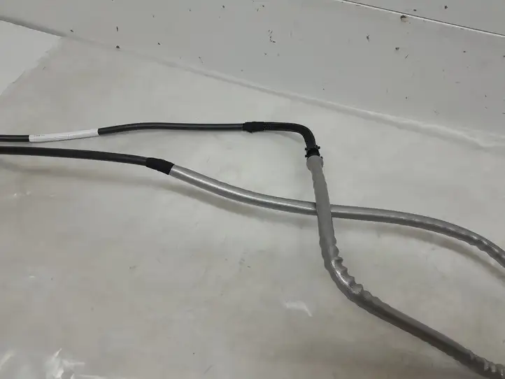 Renault Trafic III (X82) (2014 - )  204204152R Трубка для заливки жидкости AdBlue