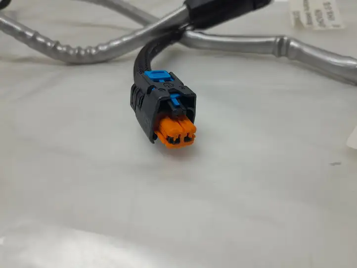 Renault Trafic III (X82) (2014 - )  204204152R Трубка для заливки жидкости AdBlue