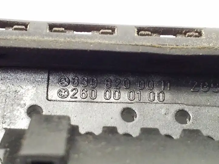 Mercedes-Benz Vito Viano W639 (2003 - 2010) 6398200011 Контакт двери — фото 6