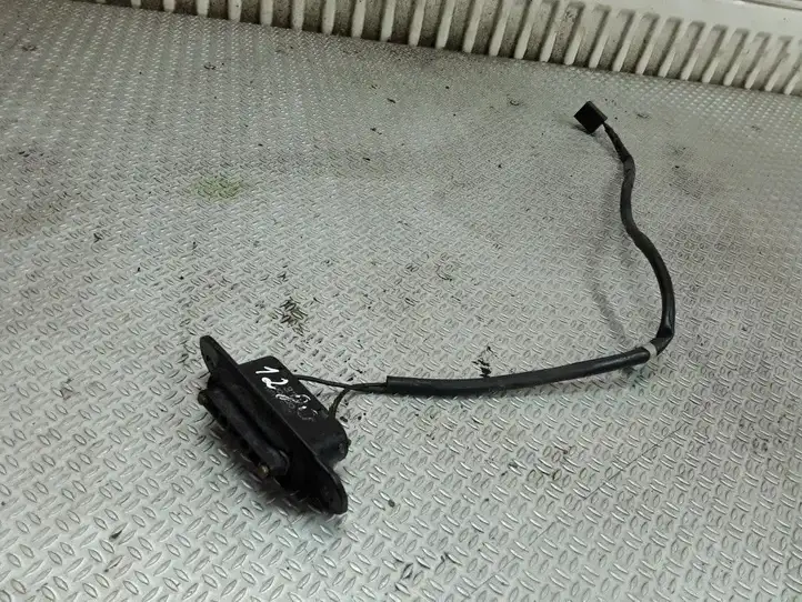 Hyundai H-1, Starex, Satellite (2004 - 2007) 935054A000 Контакт двери — фото 1