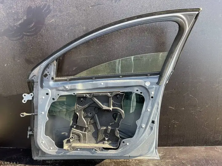 Volvo S60 (2010 - 2013) Дверь — фото 2