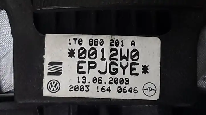Volkswagen Polo (2001 - 2005) 1T0880201A Подушка безопасности руля — фото 2