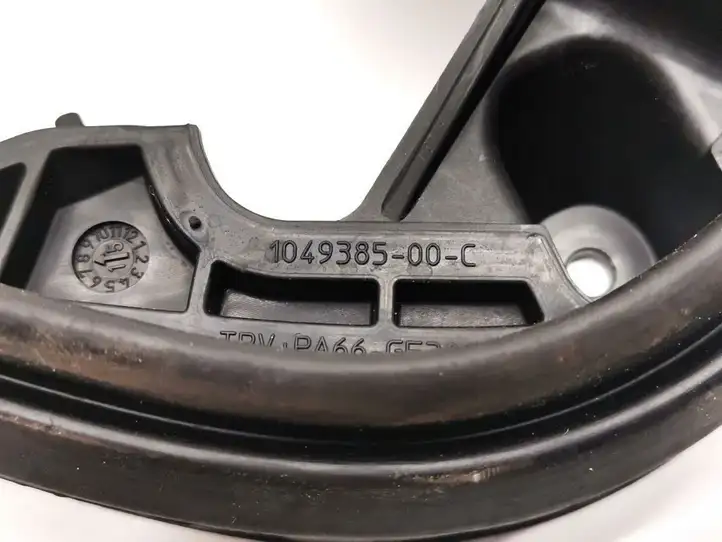 Tesla Model X (2015 - 2021) 1049385-00-C Прочая отделка задней двери — фото 2