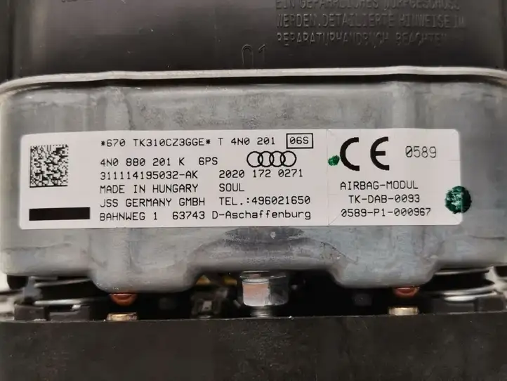 Audi e-tron (2018 - ) 4N0880201K Подушка безопасности руля — фото 3