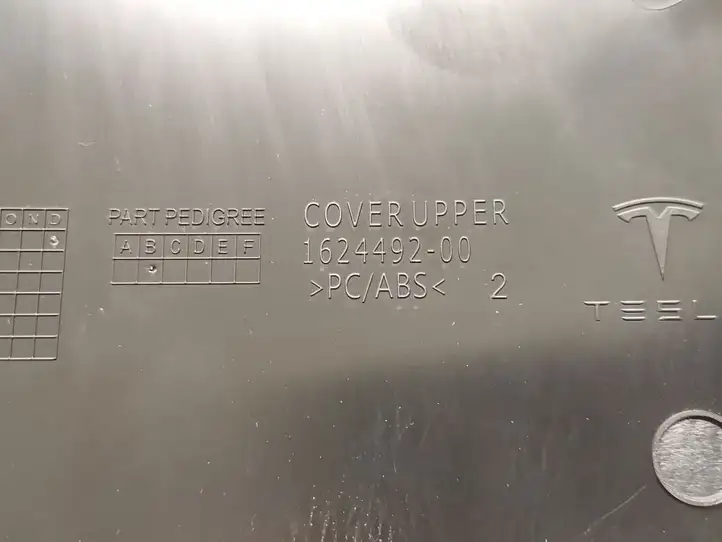 Tesla Model Y (2019 - 2024) 1098383-00-G Салонное зеркало заднего вида — фото 4