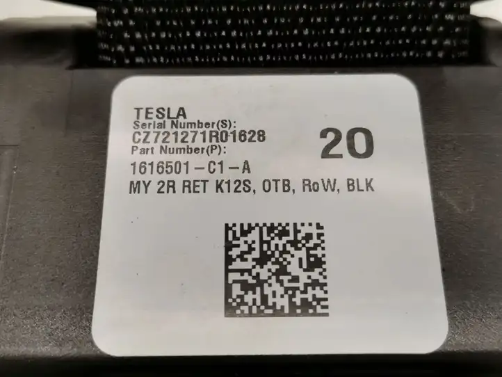 Tesla Model Y (2019 - 2024) 1616501-C1-A Задний ремень безопасности — фото 3
