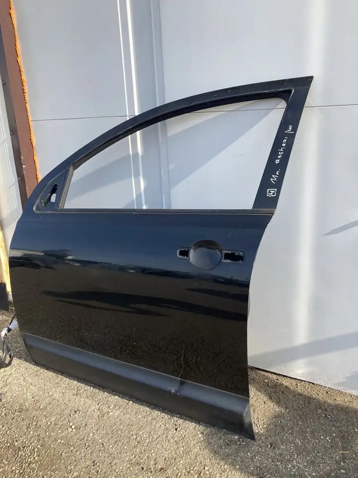 Nissan Qashqai (2010 - 2013)   Дверь