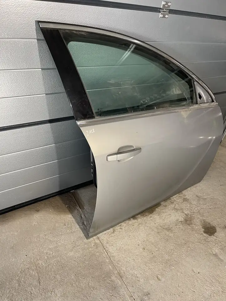 Opel Insignia A (2008 - 2017) Дверь — фото 9