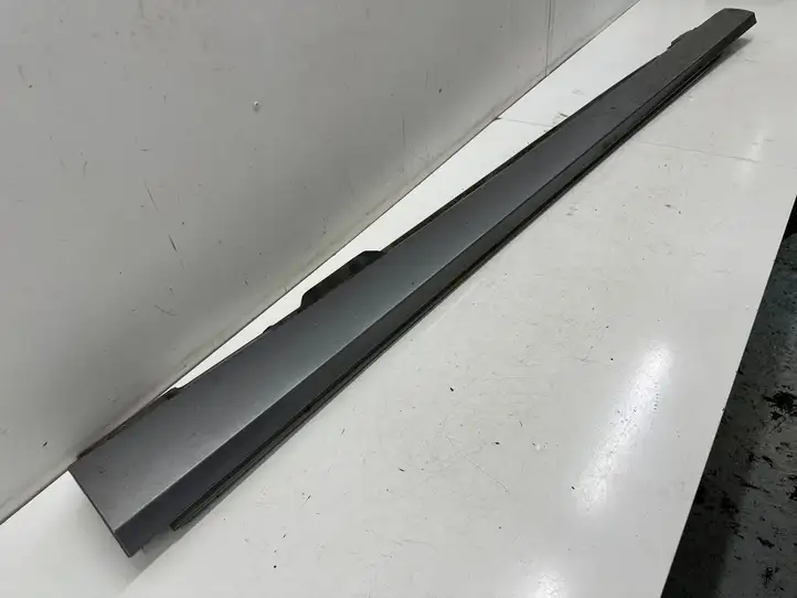 Mercedes-Benz E W212 (2009 - 2016)   Порог