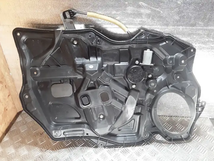 Mazda 3 II (2011 - 2013) BBM45997XC Электростеклоподъемник передний (комплект) — фото 1