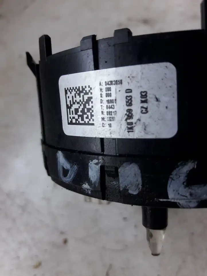 Skoda Octavia Mk2 (1Z) (2004 - 2013) 1K0959653D Контактное кольцо SRS — фото 4