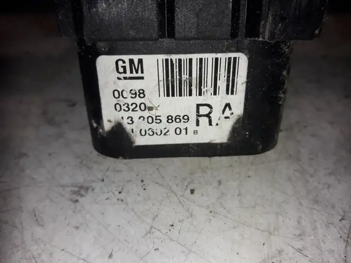 Opel Zafira B (2006 - 2008) 43305869 Включатель фонарей — фото 2