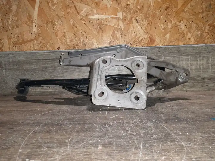 Ford Focus (2005 - 2008)  BQ6FA Тормозная педаль