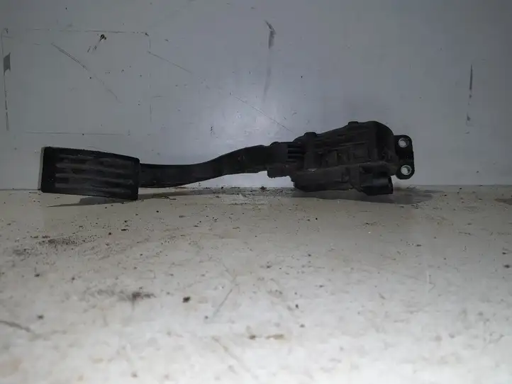Ford Focus (2005 - 2008) 4M519F836BH Педаль акселератора — фото 4