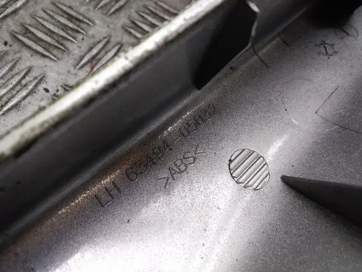 Toyota Avensis T250 (2003 - 2006) 6349405032 Крышка рейлинга — фото 3