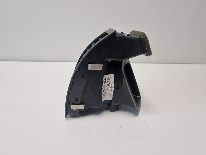Volkswagen Polo (2005 - 2009) 6Q08197039B9 Боковой воздушный дефлектор — фото 4