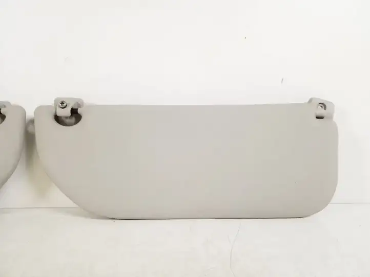 Toyota Aygo (2005 - 2008)   Щиток от солнца