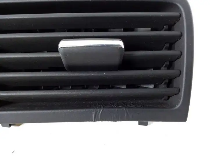 Toyota Avensis T250 (2003 - 2006) 55650-05130 Боковой воздушный дефлектор — фото 2