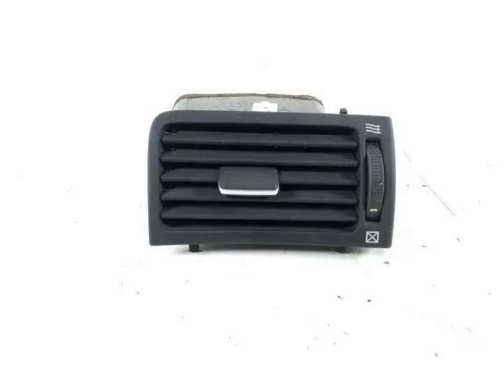 Toyota Avensis T250 (2003 - 2006) 55660-05090 Боковой воздушный дефлектор — фото 1