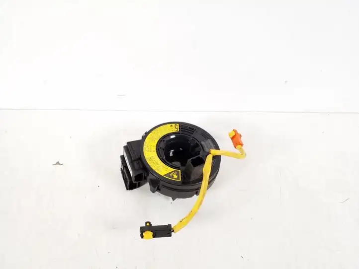 Toyota Avensis T250 (2003 - 2006) 84306-05050 Контактное кольцо SRS — фото 1