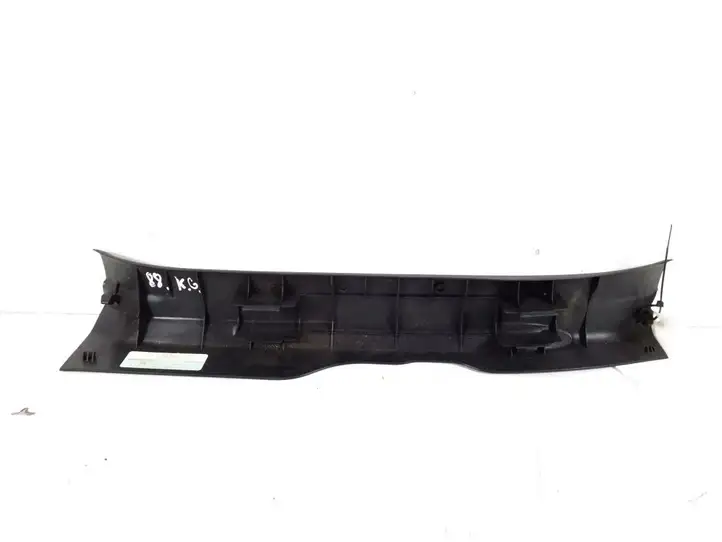 Toyota Auris 150 (2006 - 2012) 67918-02060 Внутренняя отделка заднего порога — фото 4