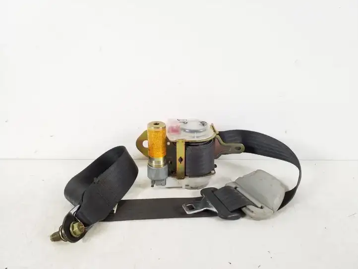 Toyota Yaris Verso (1999 - 2005) 73210-52240 Передний ремень безопасности — фото 1