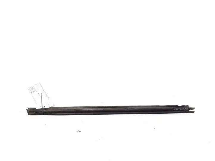 Toyota Avensis T270 (2009 - 2012) 68173-05100 Обшивка задней двери — фото 2