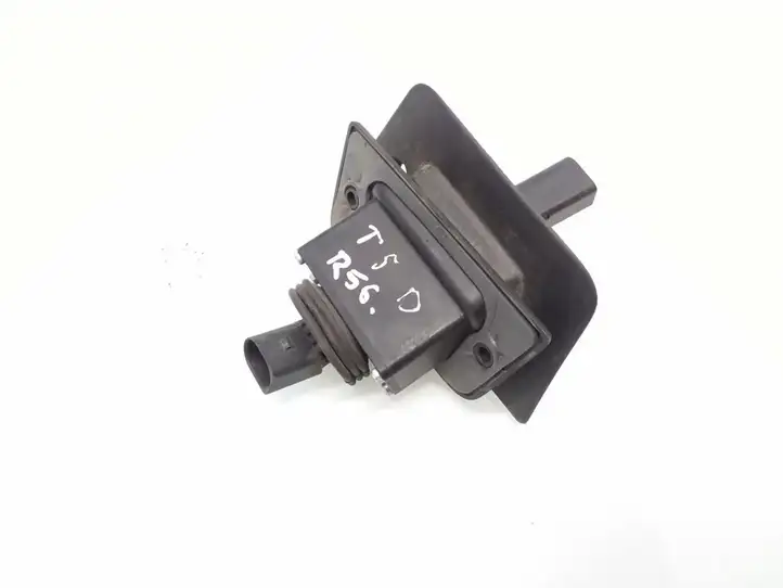 Volkswagen Transporter-Caravelle (2003 - 2009)  7H0907438C Контактное соединение дверей