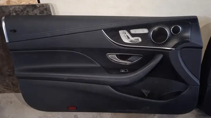 Mercedes-Benz E W238 (2017 - ) A2389050501 Комплект отделки дверей — фото 6
