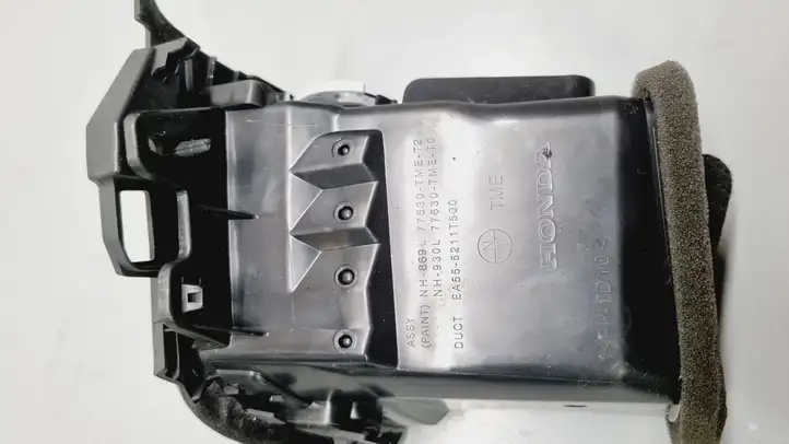 Honda CR-V (2017 - 2022) 77630TMET02ZA Боковой воздушный дефлектор — фото 4