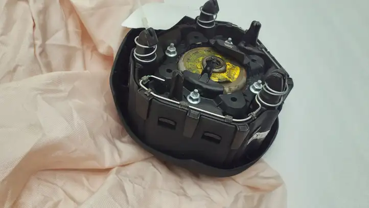 BMW 2 F45 (2014 - 2021) 33687384603 Подушка безопасности руля — фото 5