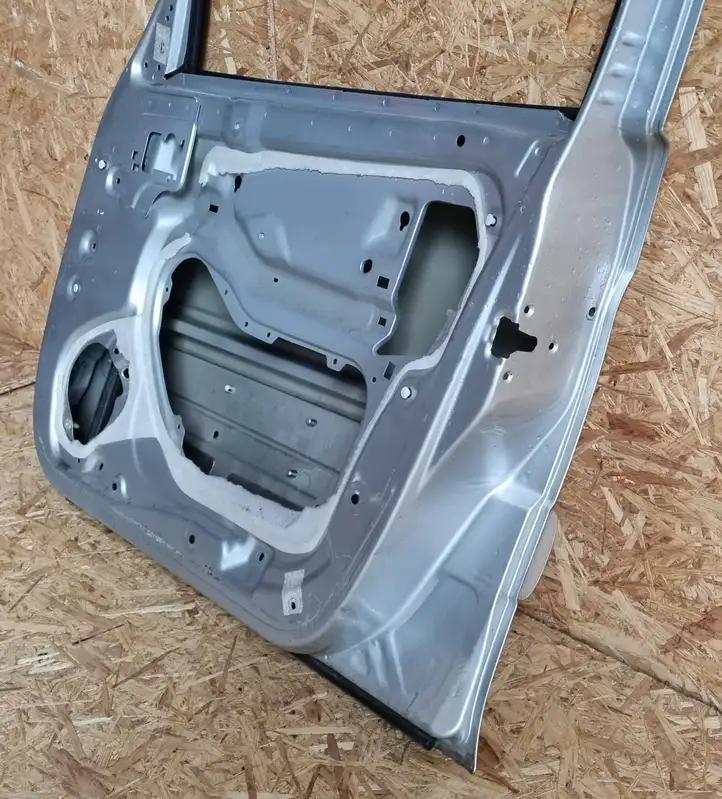 Citroen Xsara Picasso (1999 - 2012) Дверь — фото 2
